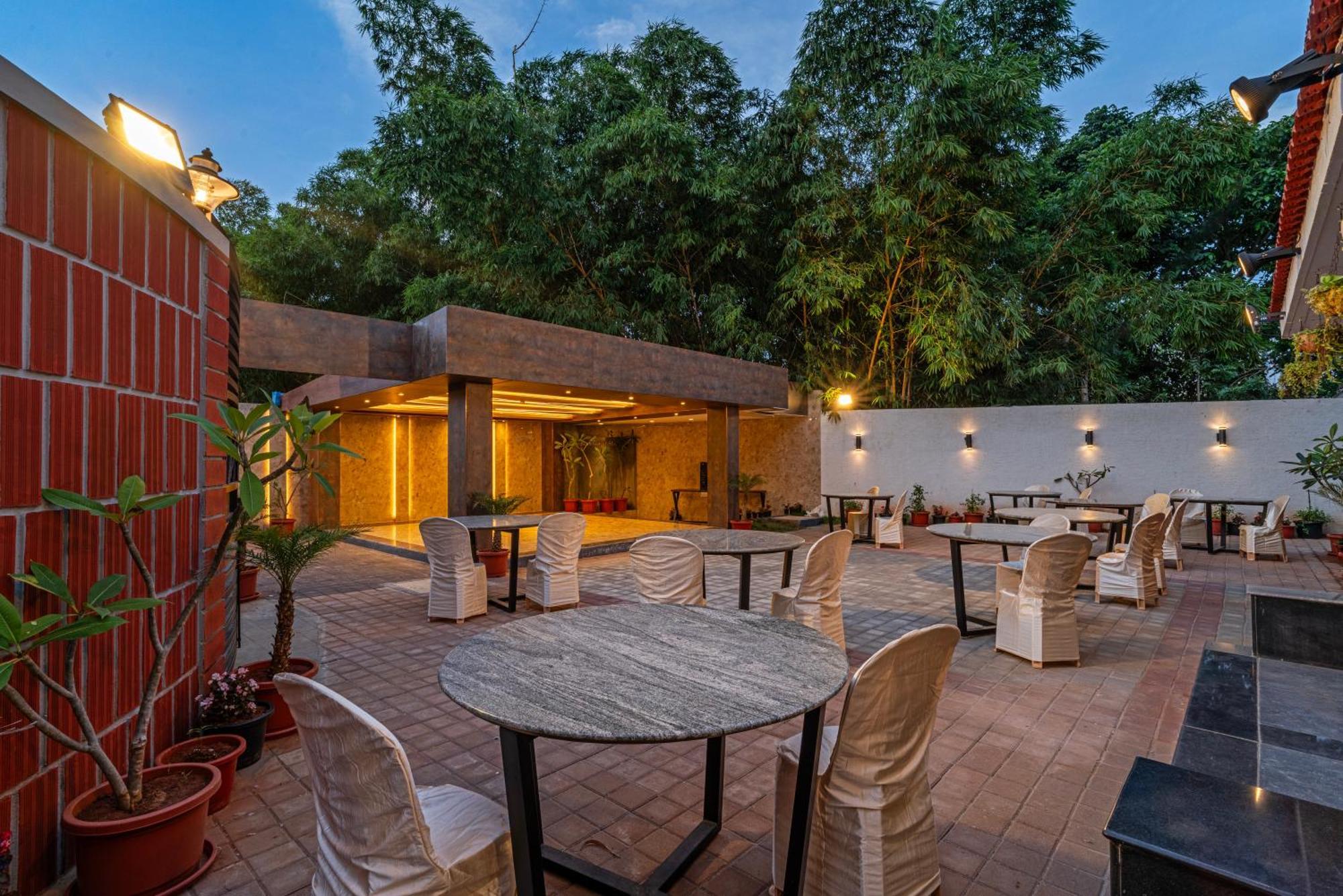 The Venue By Seasons Suites- Dod Ballāpur エクステリア 写真